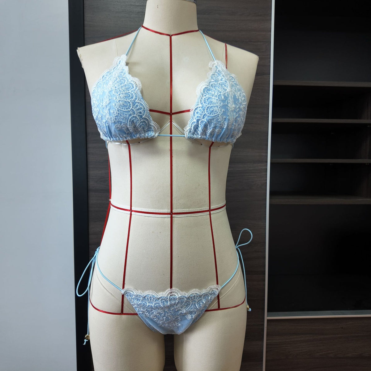 Ruffled two-tone two-piece swimsuit