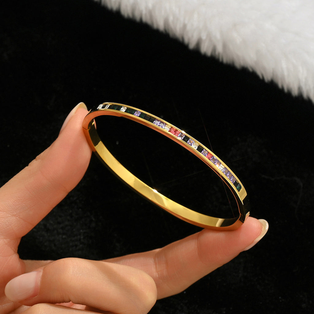 Gold-colored stainless steel bracelet teemdrop