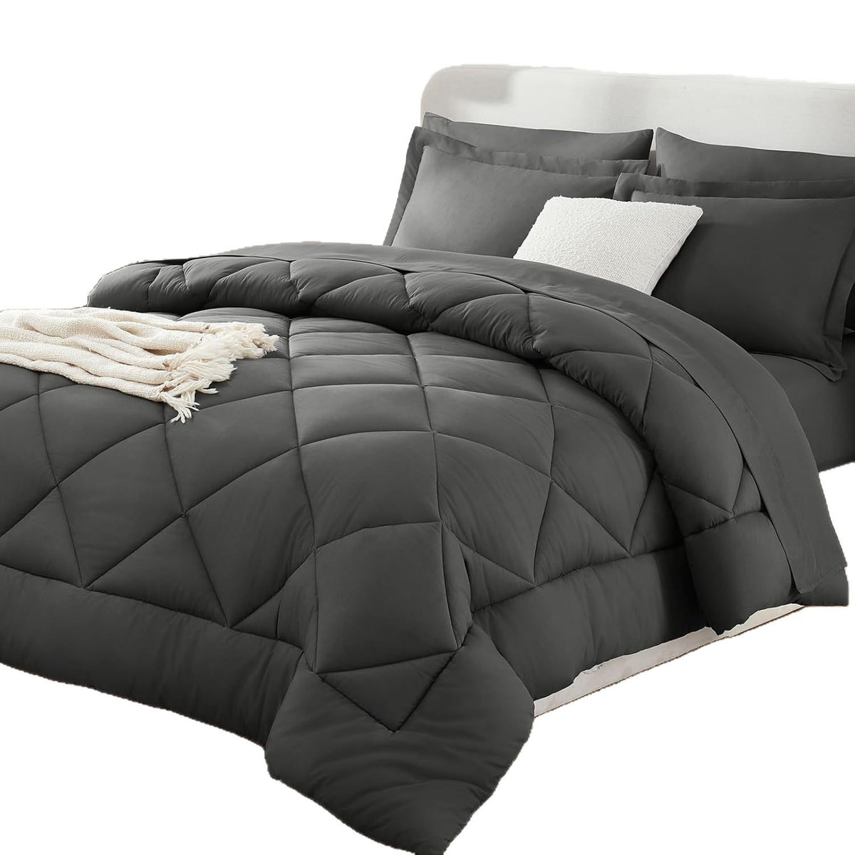 Three-Piece Quilted Solid-Color Bedding Set teemdrop
