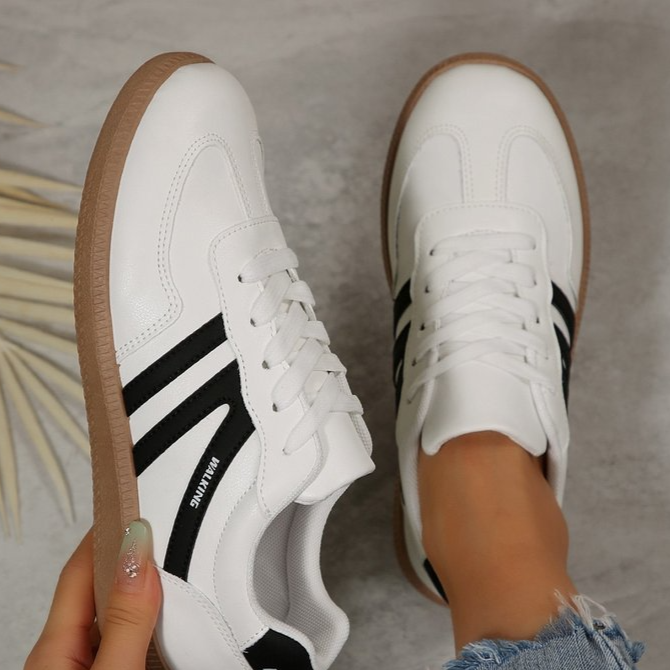 Women Retro Color-Blocking Lace-Up Training Shoes teemdrop