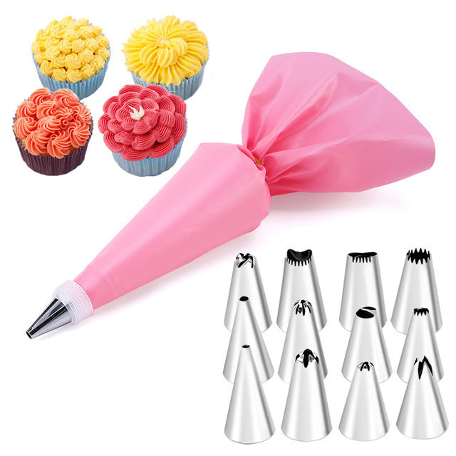 Icing tools for cakes