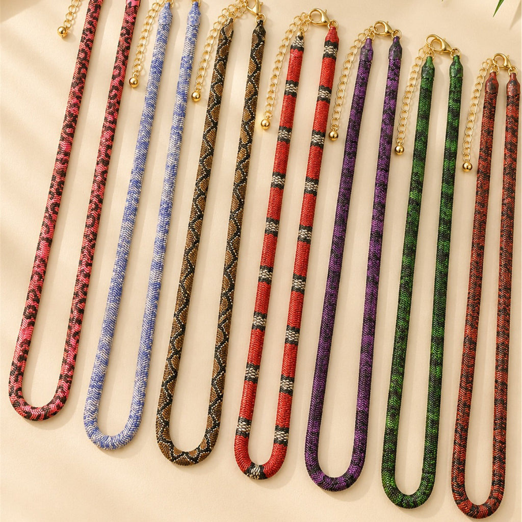 Exaggerated Alloy Snake Bone Chain Necklace Leopard Print Punk Collarbone Chain teemdrop