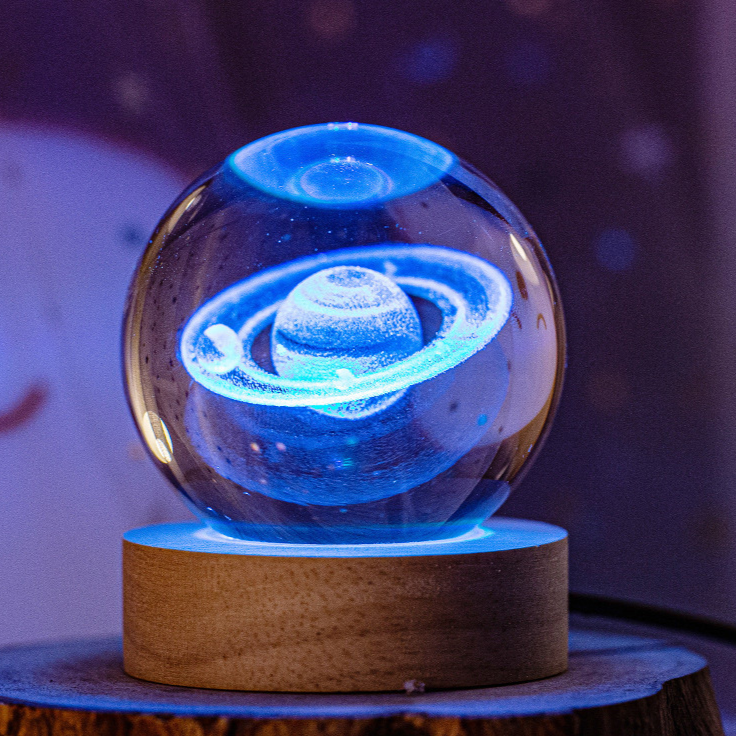 3D Engraved Crystal Ball teemdrop