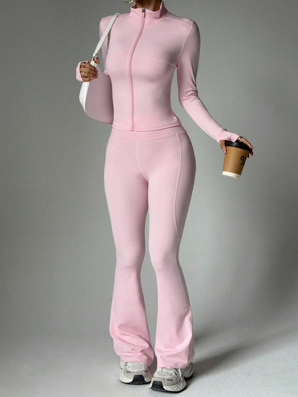 Lady's sleeveless zipper yoga set teemdrop