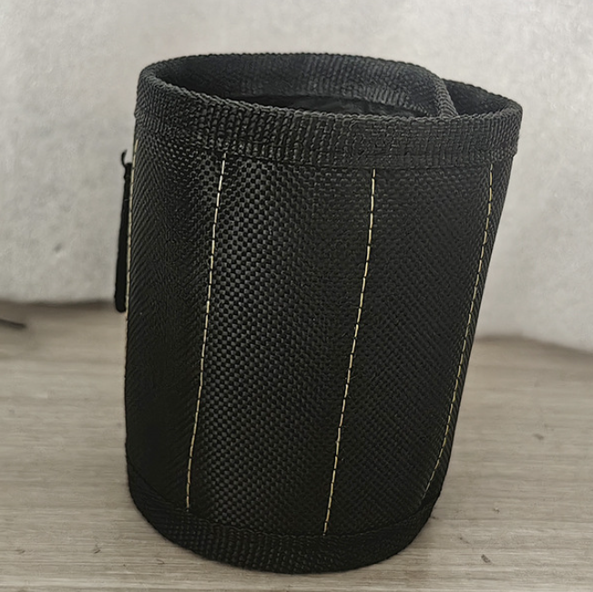Powerful Magnetic Wrist Strap for Screws and Nails Woodworking Tool