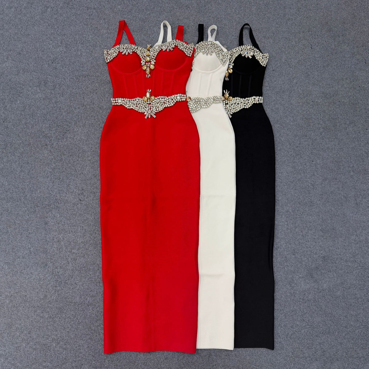 Strapless waist-cinching evening gown teemdrop