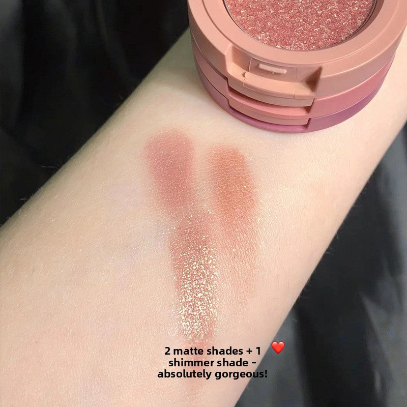 Three-Color Eyeshadow Palette