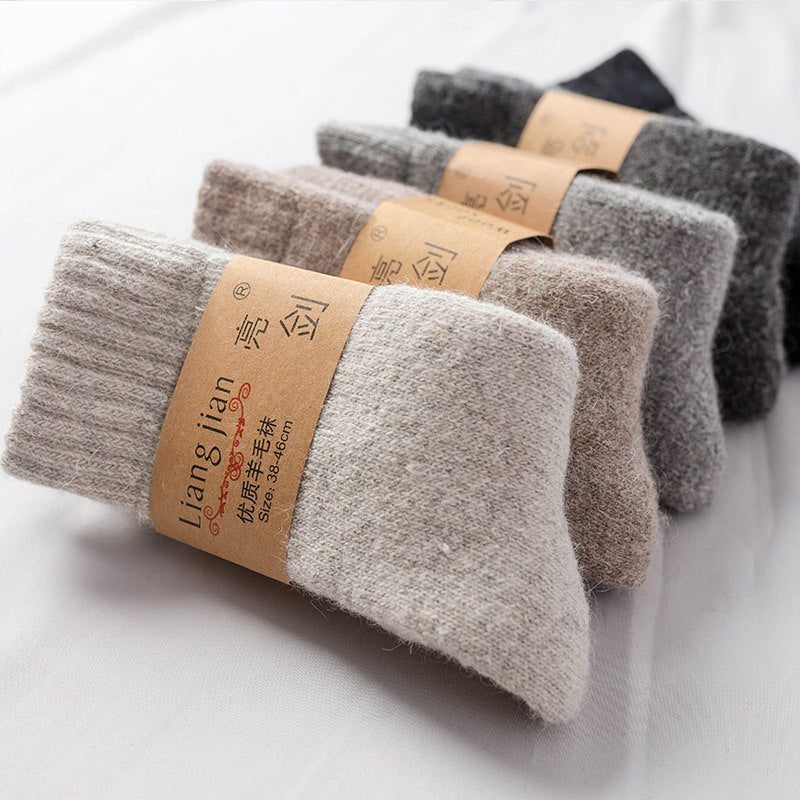 Men's and Women's Wool Blend Warmth-Keeping Winter Socks teemdrop