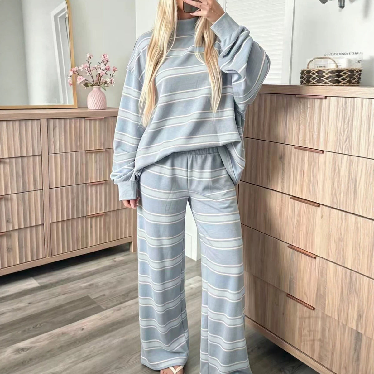 Striped fashion casual simple ladies suit teemdrop
