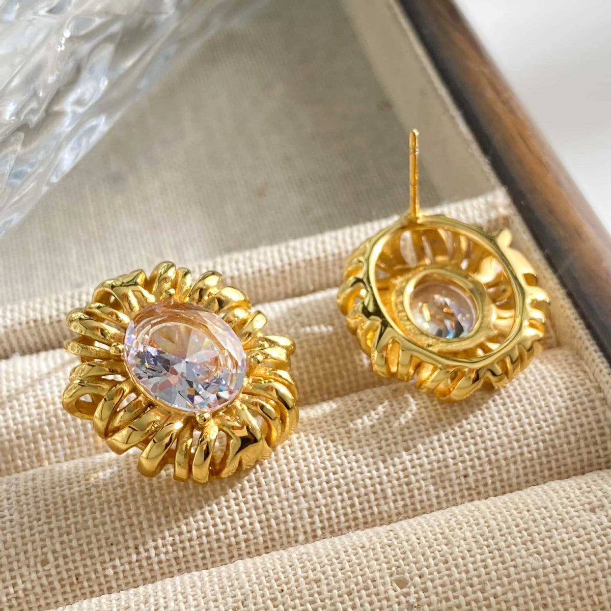 French Retro Oval Mesh Earrings