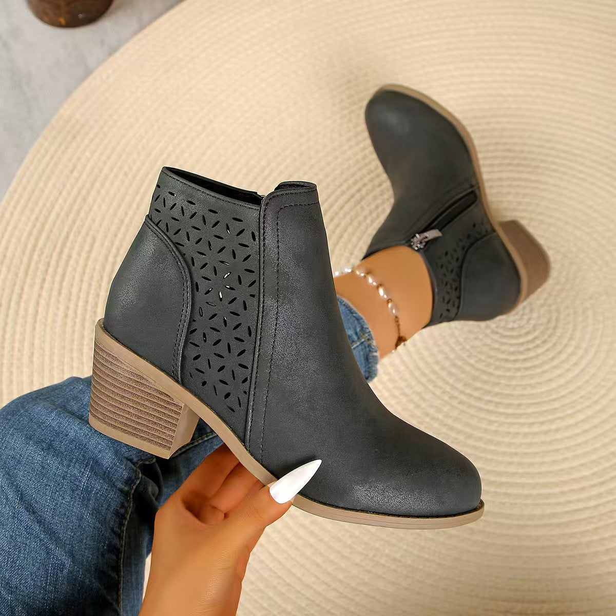 Women's Hollow Pointed Toe Low Heel Chelsea Boots with Side Zipper teemdrop