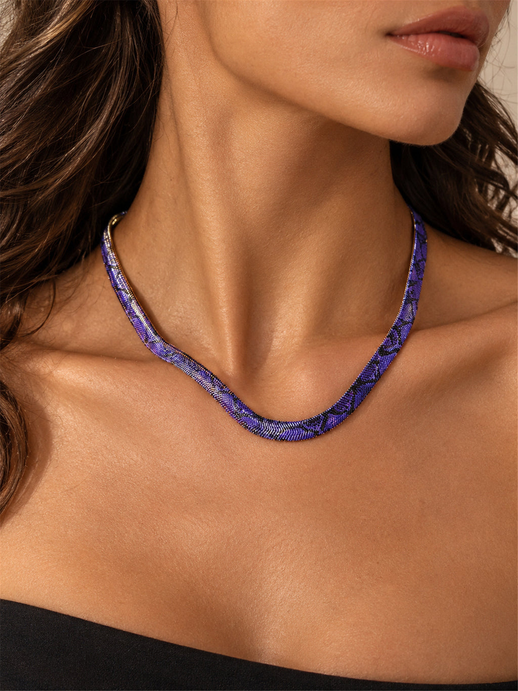 Exaggerated Alloy Snake Bone Chain Necklace Leopard Print Punk Collarbone Chain teemdrop