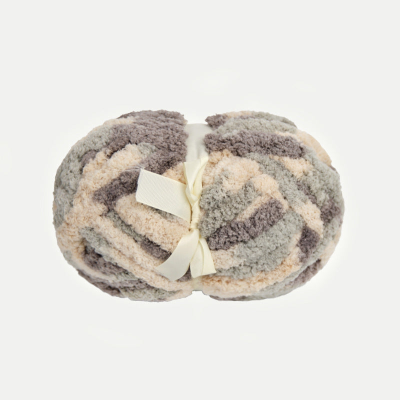 Thick Woolen Ribbon Yarn for Hand Knitting