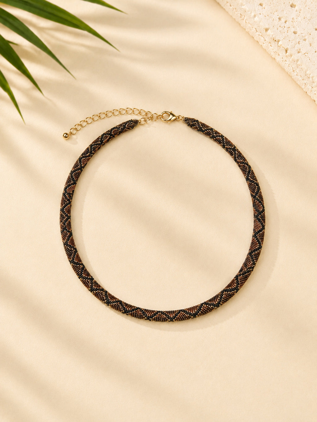 Exaggerated Alloy Snake Bone Chain Necklace Leopard Print Punk Collarbone Chain teemdrop