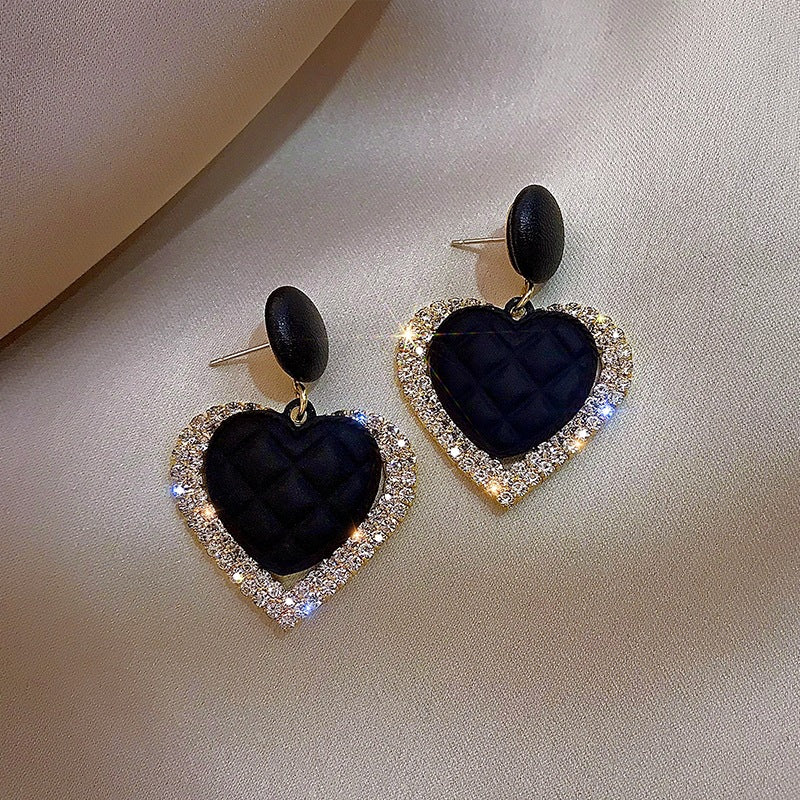 Love earrings