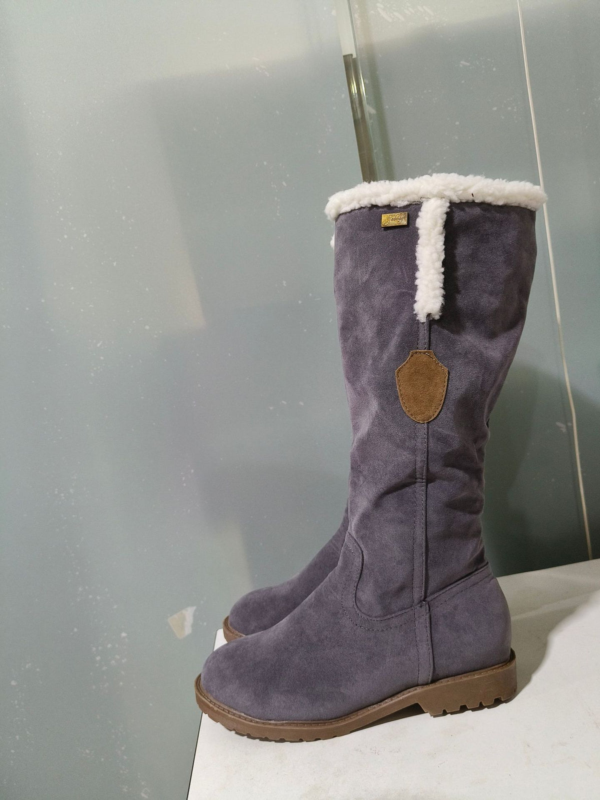 Snow Boots