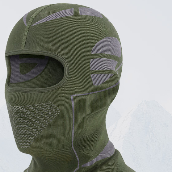 Riding helmet with windproof function for skiing