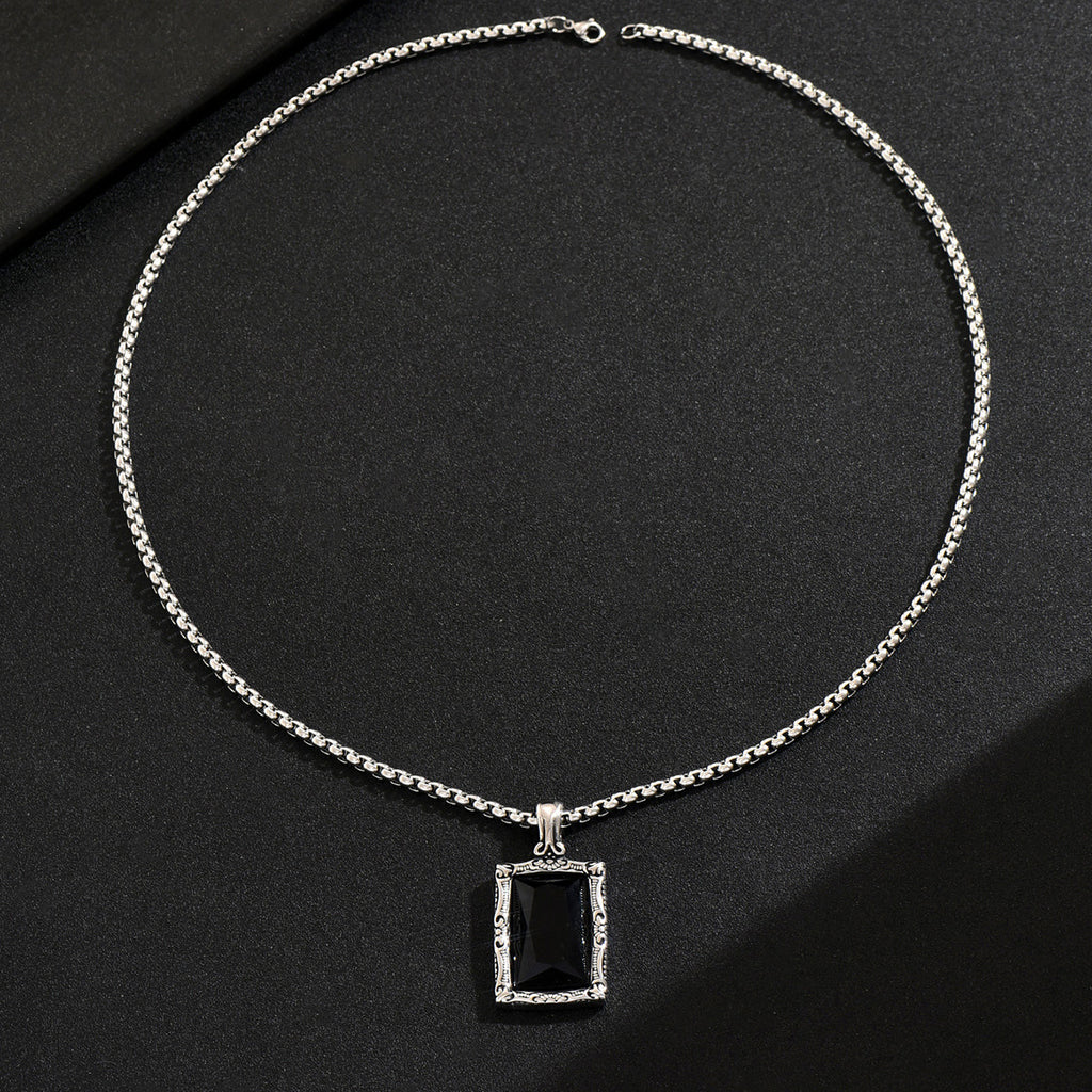 Retro Carved Black Gemstone Hip-Hop Necklace
