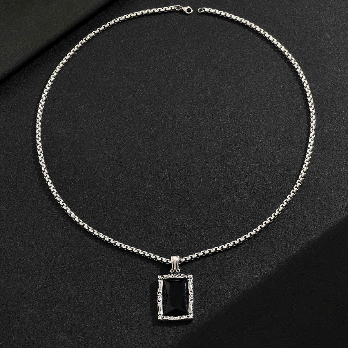 Retro Carved Black Gemstone Hip-Hop Necklace