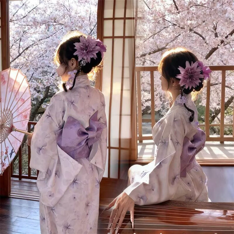 Kimono girl yukata