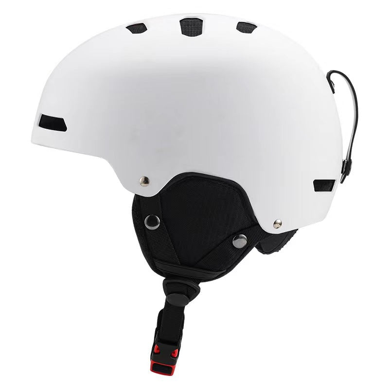 Outdoor men's and women's winter helmets for warmth