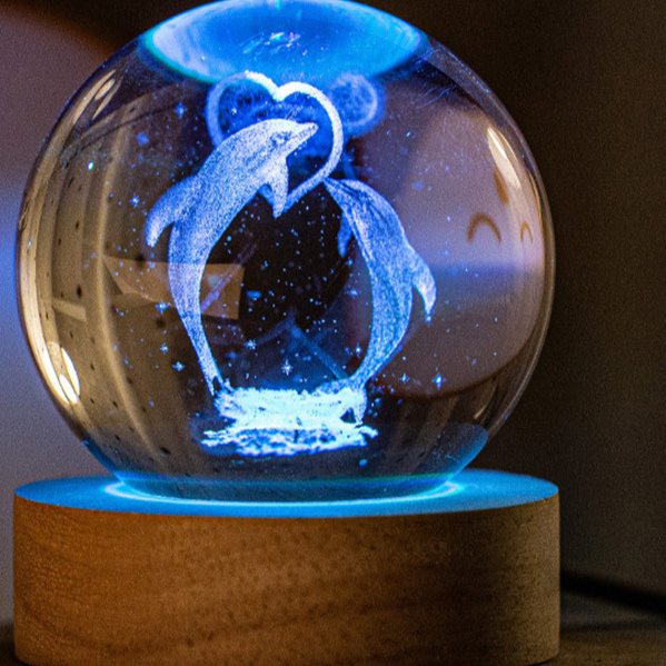 3D Engraved Crystal Ball teemdrop