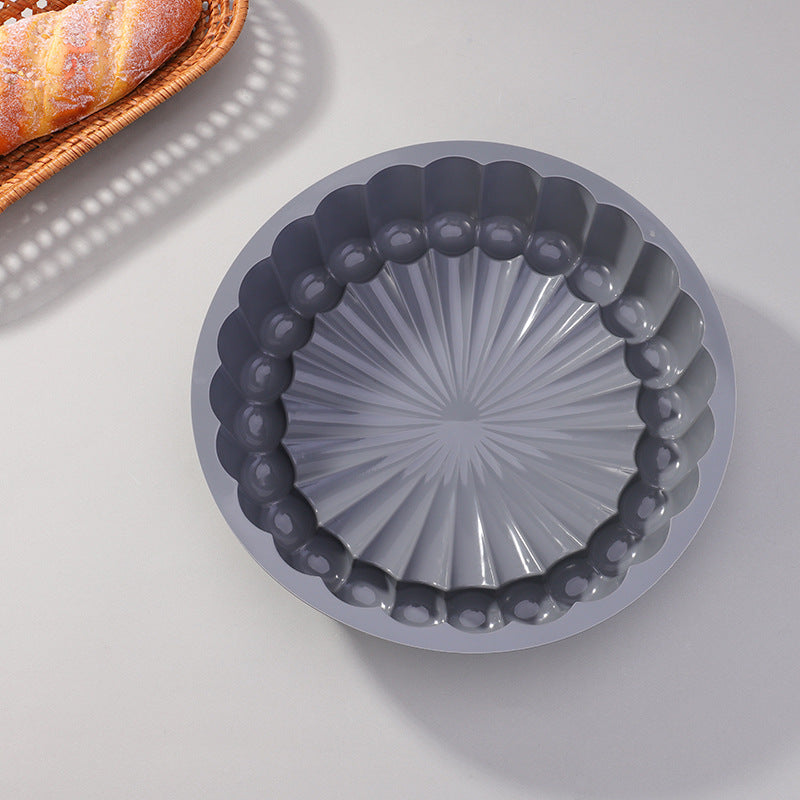 Foldable silicone sunflower cake mold teemdrop