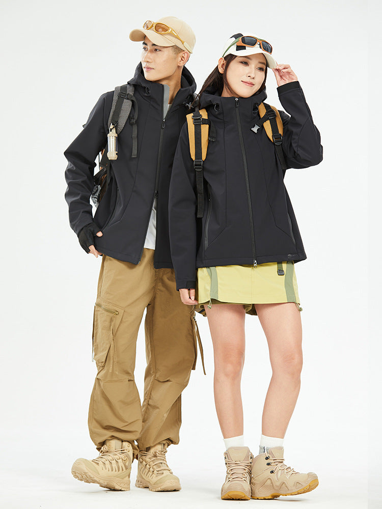 Soft-shell hooded jacket for outdoor activities teemdrop