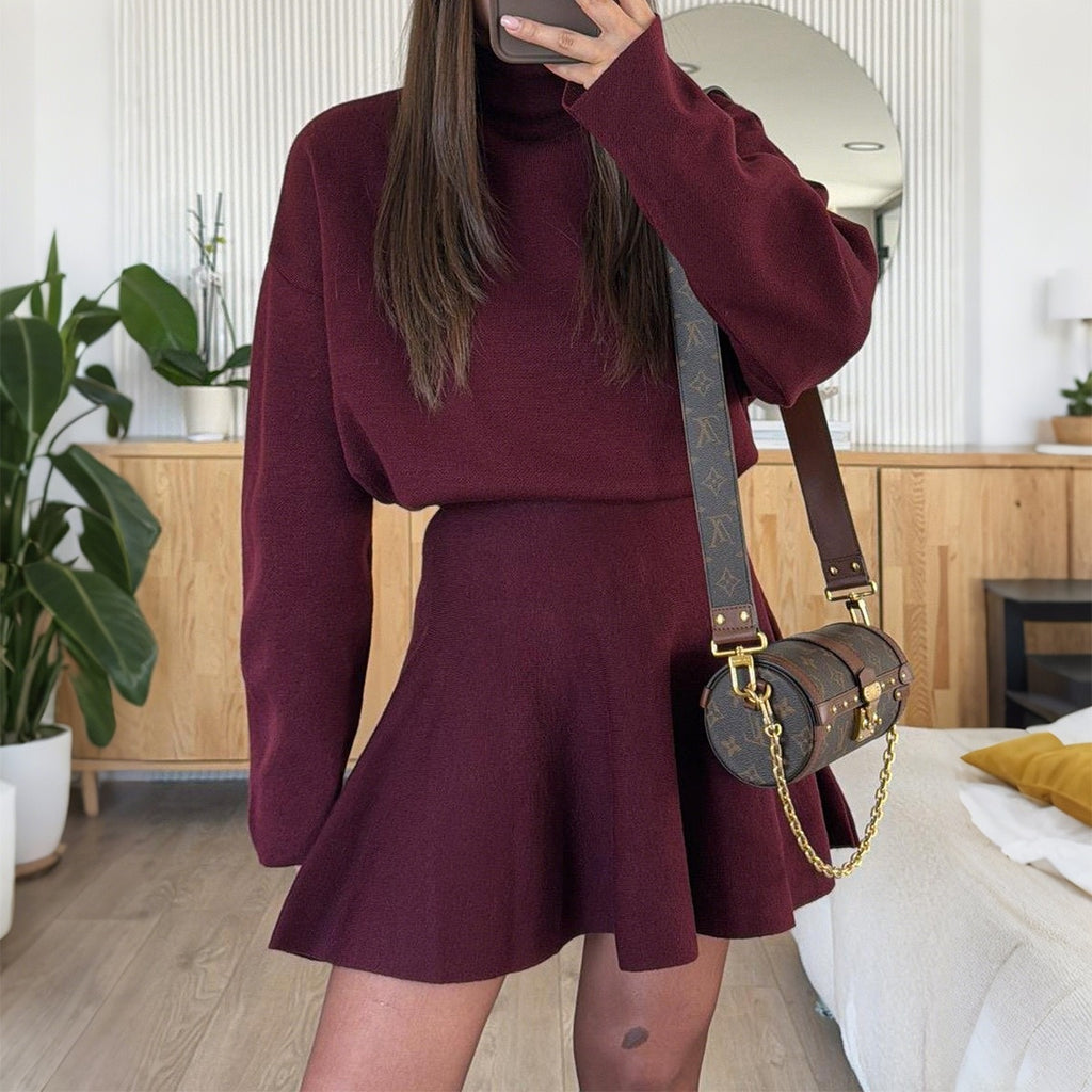 Elegant knitted two-piece sportswear set teemdrop