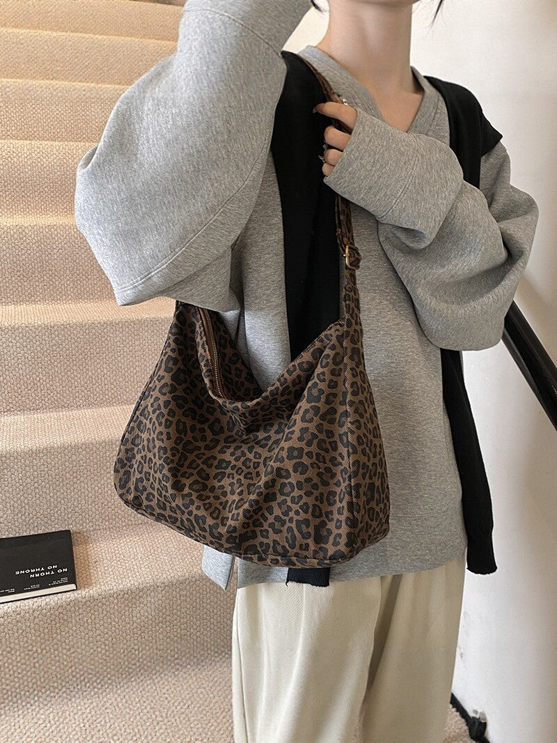 Women's Leopard Print Tote Bag
