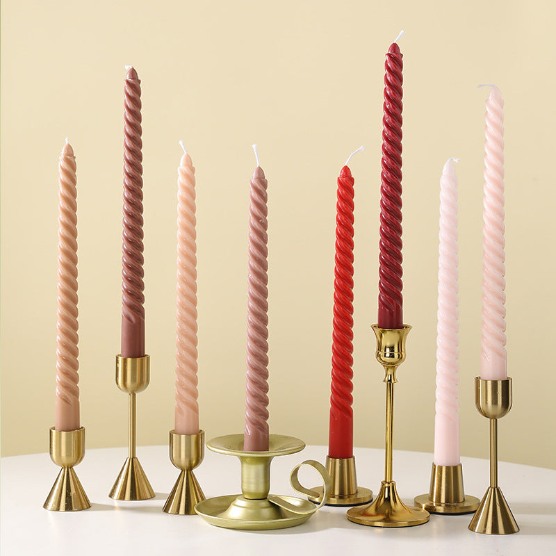 Vintage spiral long rod candle teemdrop
