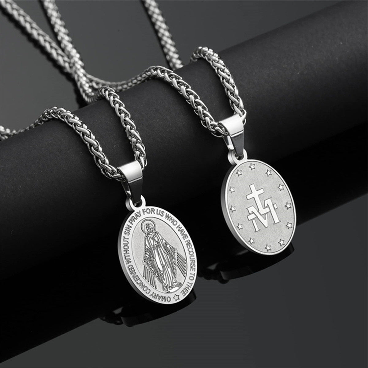 Retro oval double-sided pendant teemdrop