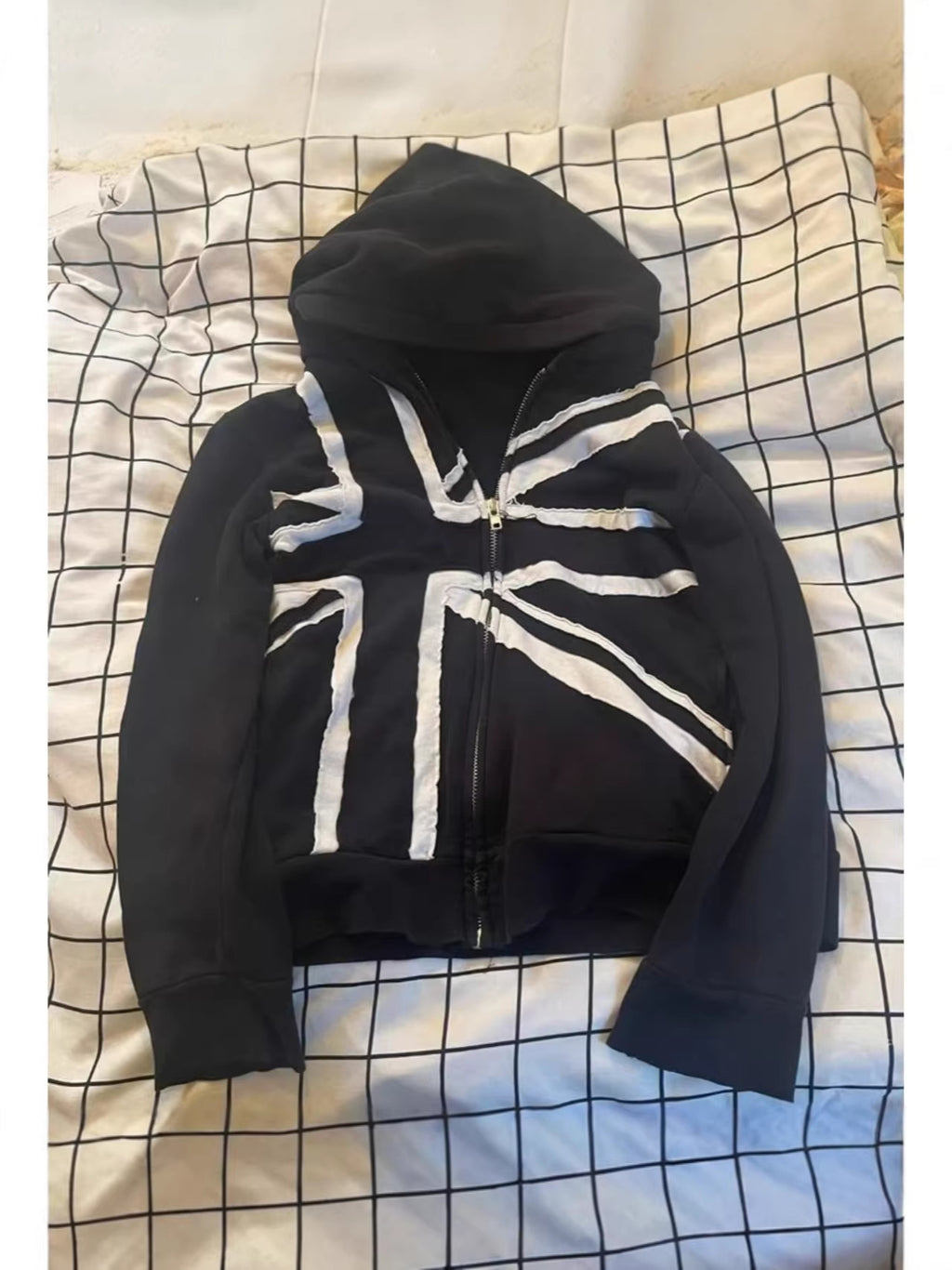 Long-sleeve pullover zip-up hoodie
