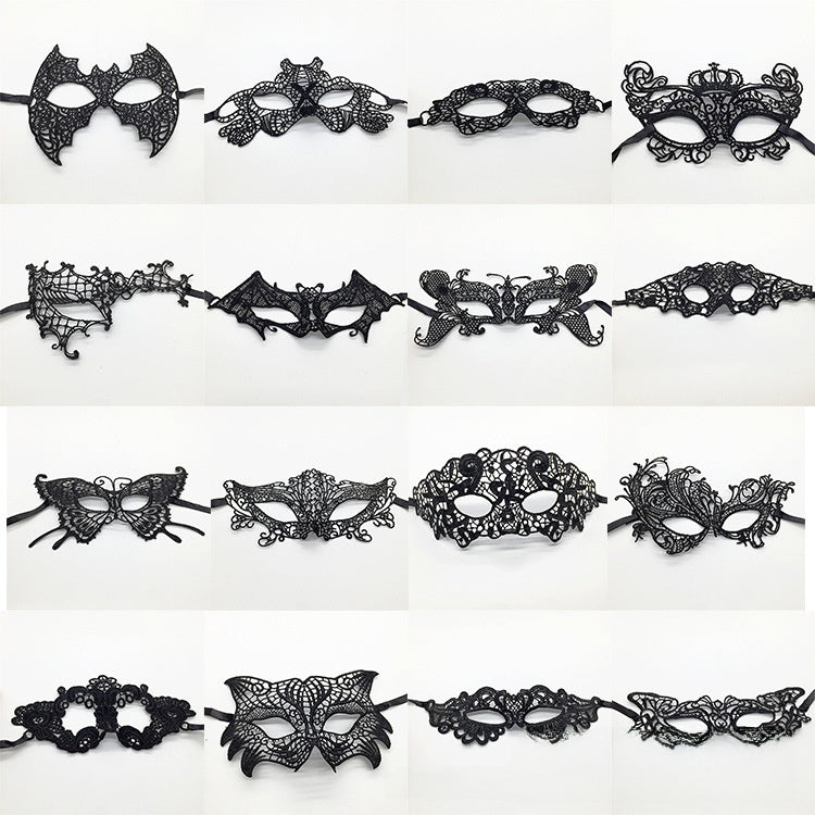 Styling Halloween masquerade
