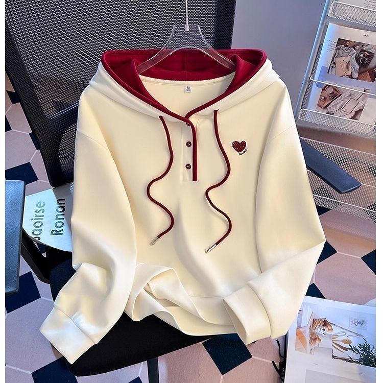 Women's heart-shaped embroidered colorful patch front hoodie