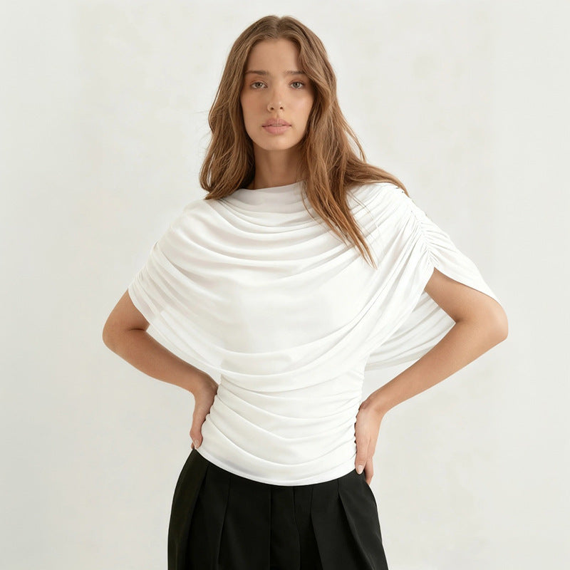Lady's sleeveless scarf-necked pleated blouse