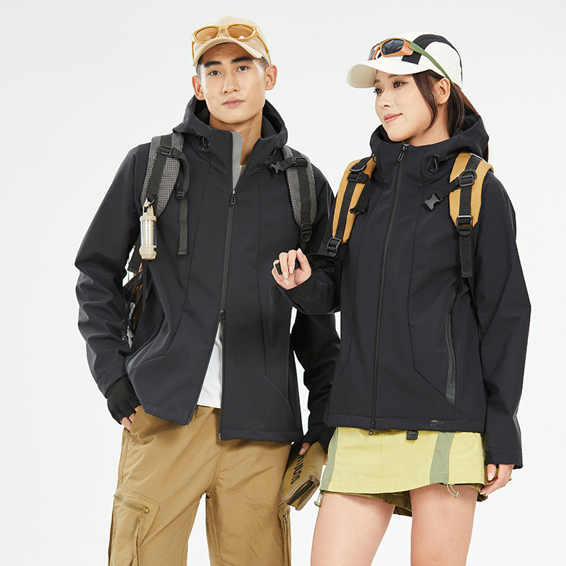 Soft-shell hooded jacket for outdoor activities teemdrop