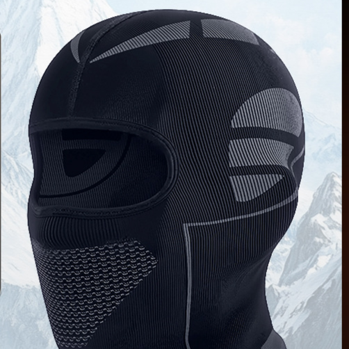 Riding helmet with windproof function for skiing
