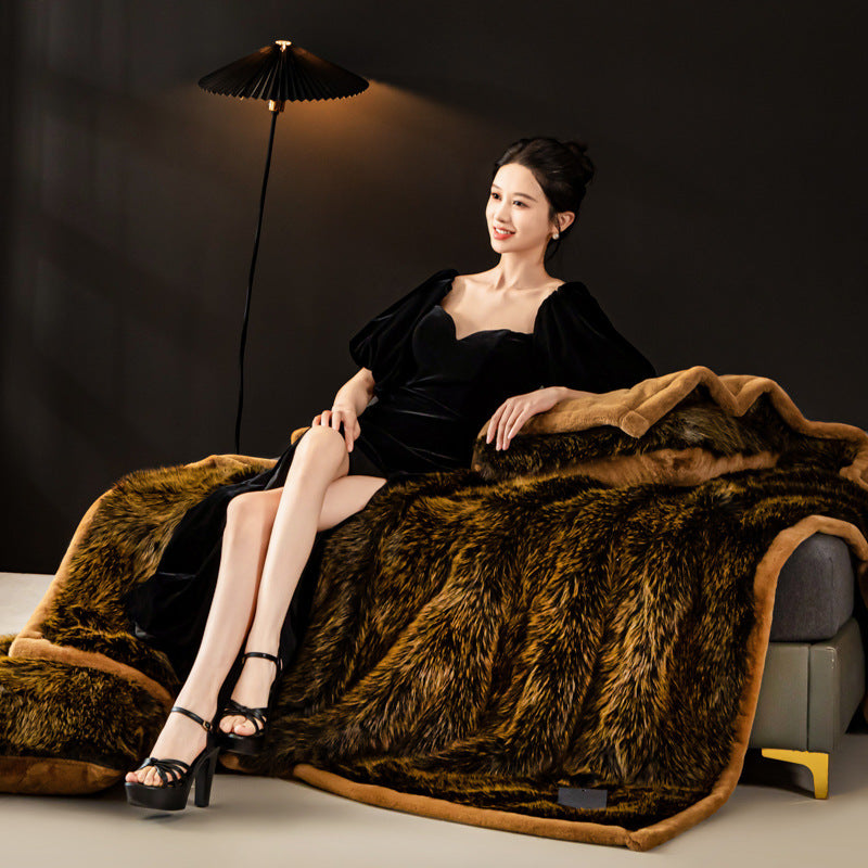 Extra Thick Imitation Fox Fur Raschel Blanket