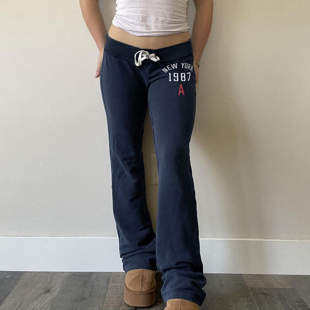 Women Low Rise Flared Pants