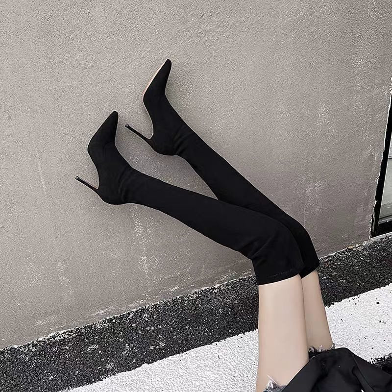 Velvet-textured, sexy pointed high heels