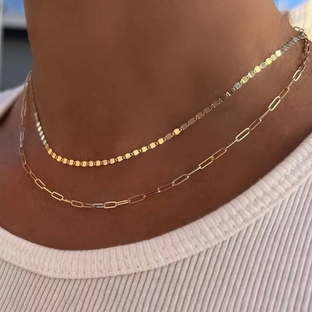 Layered clavicle necklaces
