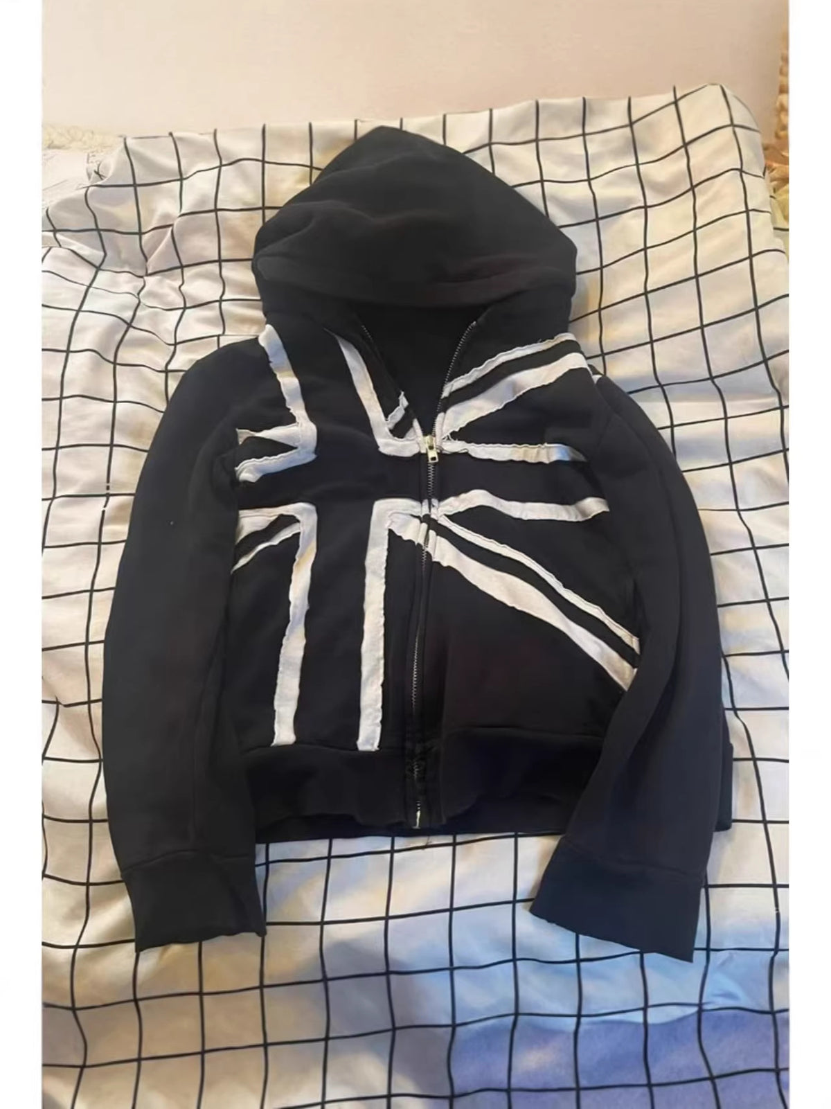 Long-sleeve pullover zip-up hoodie