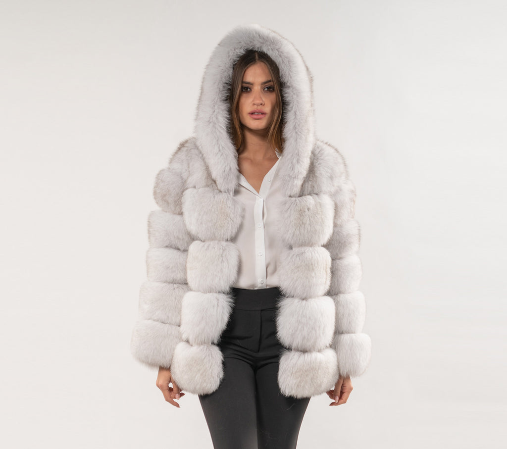 Fox fur-trimmed coat teemdrop