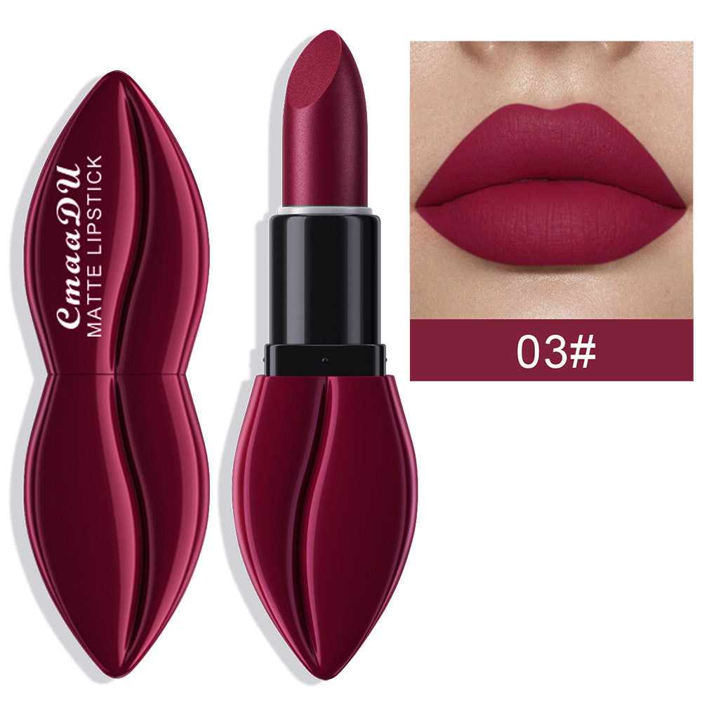 Matte Lipstick Matte Velvet is not easy to remove makeup