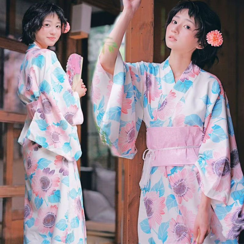 Kimono girl yukata