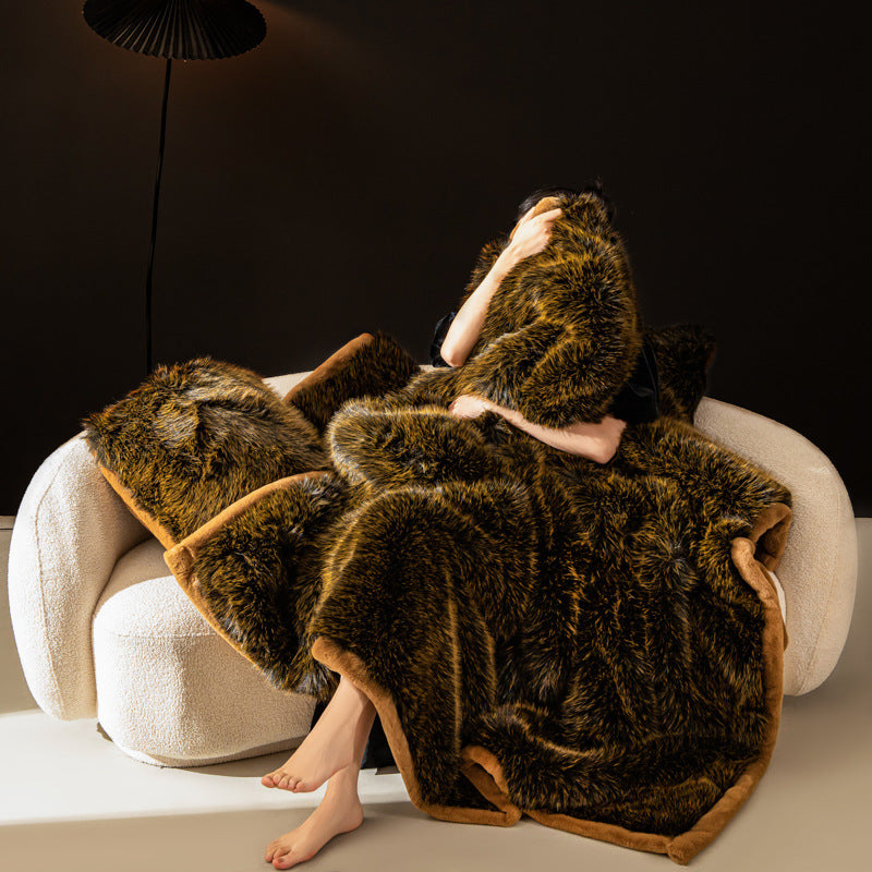 Extra Thick Imitation Fox Fur Raschel Blanket