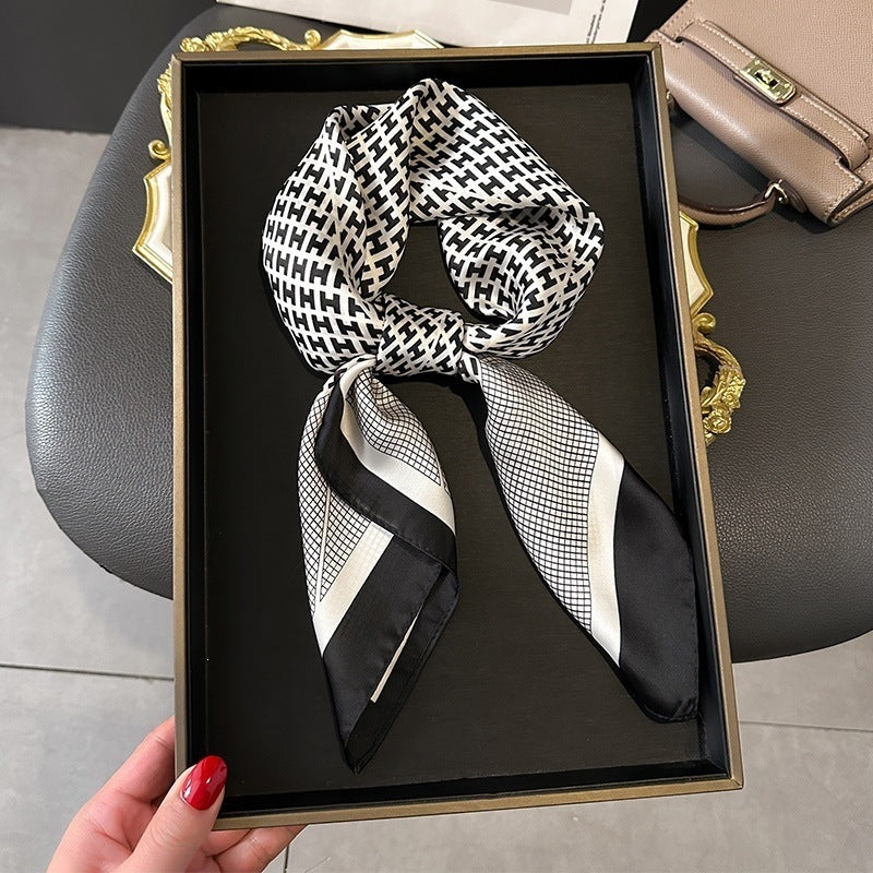 Fashion Print Versatile Neck Scarf