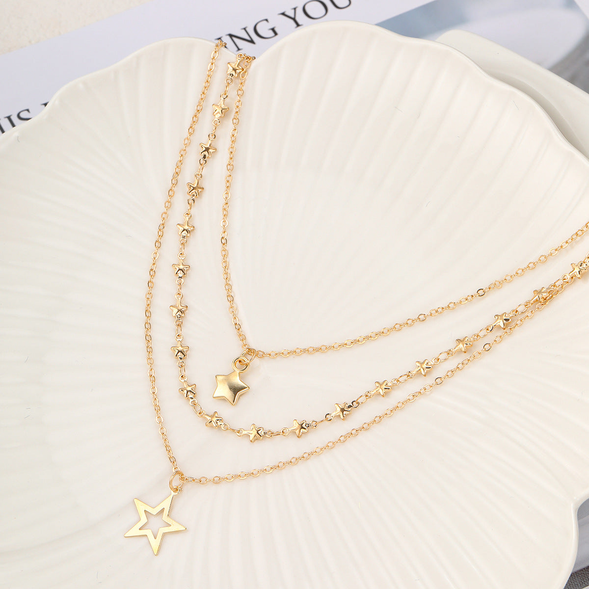 Women's Multi-Layered Star Pendant Alloy Necklace Vintage Clavicle Chain teemdrop