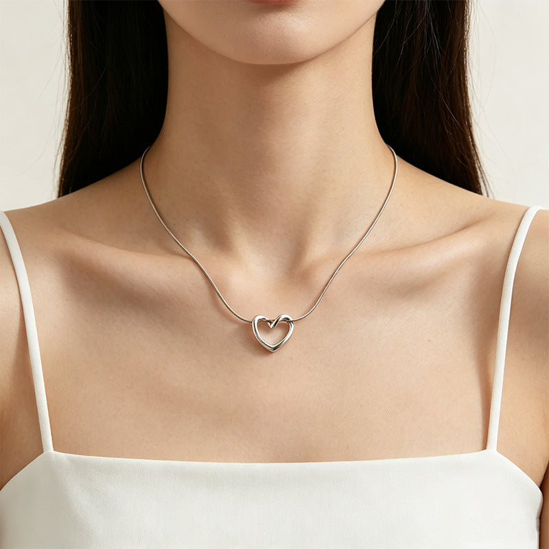 Love heart clavicle chain teemdrop